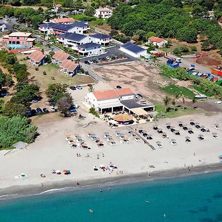 In Corsica Near Sandy Beach, Cleaning Included Santa-Lucia-di-Moriani